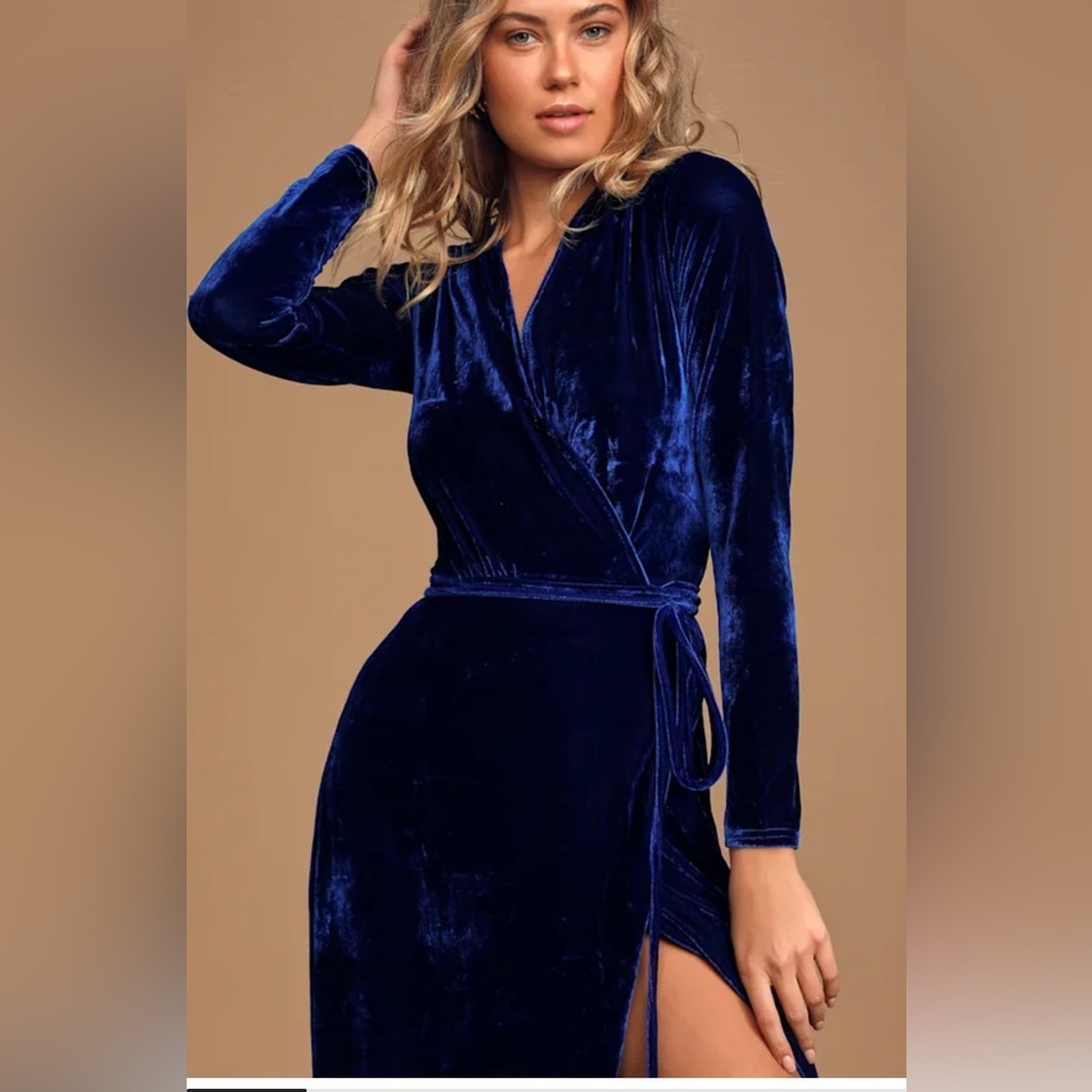 Lulu's Midnight Blue Velvet Wrap Dress
